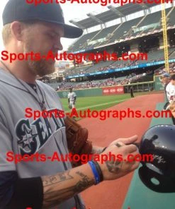 Sports-Autographs Seattle Mariners 2014 Signed Autographed MLB Replica Batting Helmet - Kyle Seager 17 Sports-Autographs Seattle Mariners 2014 Signed Autographed MLB Replica Batting Helmet - Kyle Seager -Deals Slowpitch Softball Bats Store marinershelmetproof2 1024x1024